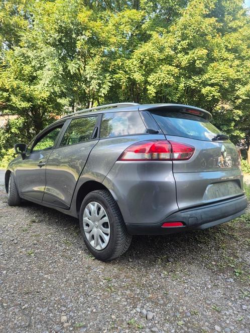 Prêter immatriculer  109.000km, Auto's, Renault, Particulier, Clio, Bluetooth, Radio, Elektrisch, Ophalen