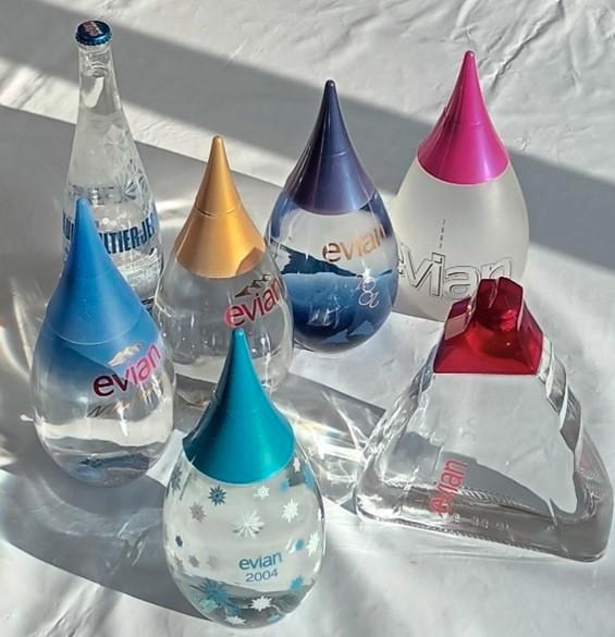 Lot 7 bouteilles collection Evian édition limitée, Collections, Collections Autre, Comme neuf, Enlèvement