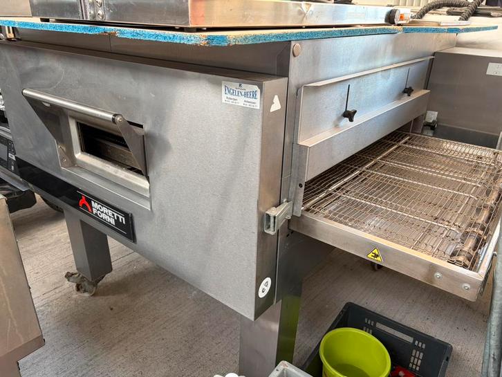 Professionele horeca-apparatuur & inrichting te koop, Zakelijke goederen, Horeca | Keukenapparatuur, Ophalen of Verzenden