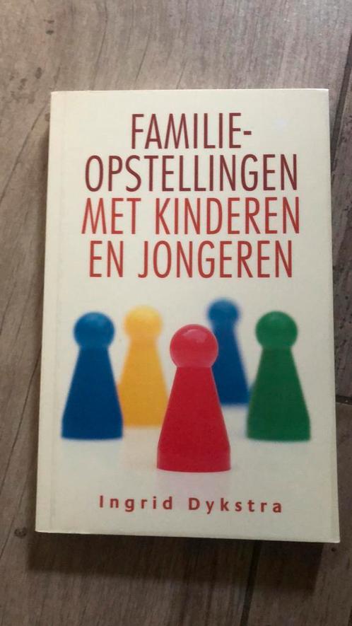 Familieopstellingen met kinderen en jongeren, Boeken, Psychologie, Zo goed als nieuw, Ophalen