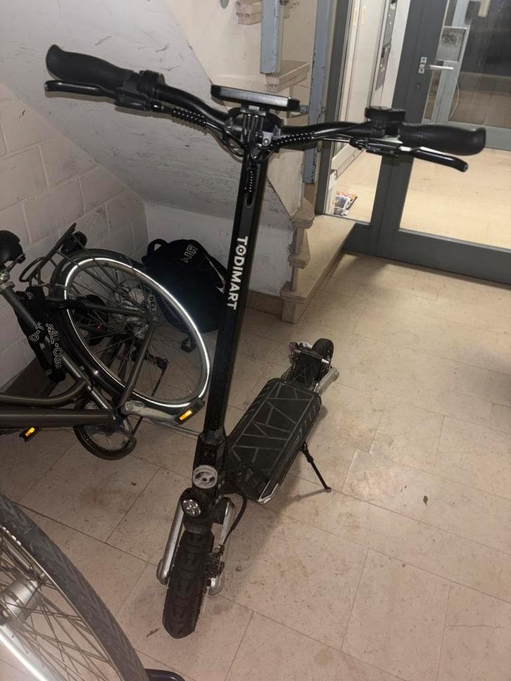 Trottinette électrique Todimart, Vélos & Vélomoteurs, Trottinettes, Utilisé, Enlèvement