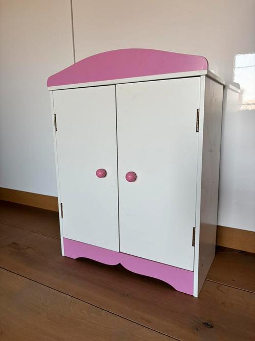 Roze met witte Poppenkledingkast, Kinderen en Baby's, Kinderkamer | Commodes en Kasten, Zo goed als nieuw, Ophalen