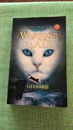 Erin Hunter - Gevaar, Ophalen, Erin Hunter