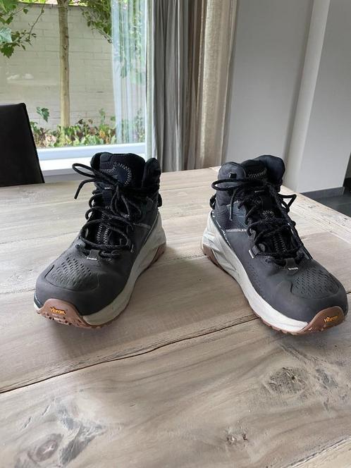 Wandelschoenen Altra Olympus 5 GTX Mid maat 42,5, Sport en Fitness, Bergsport en Wandelen, Zo goed als nieuw, Schoenen, Ophalen
