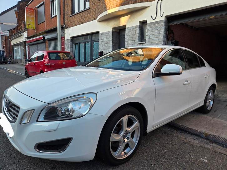 Volvo S60 1.6D*Euro5*Full options*Prête à immatriculée !!, Auto's, Volvo, Particulier, S60, ABS, Airbags, Airconditioning, Alarm