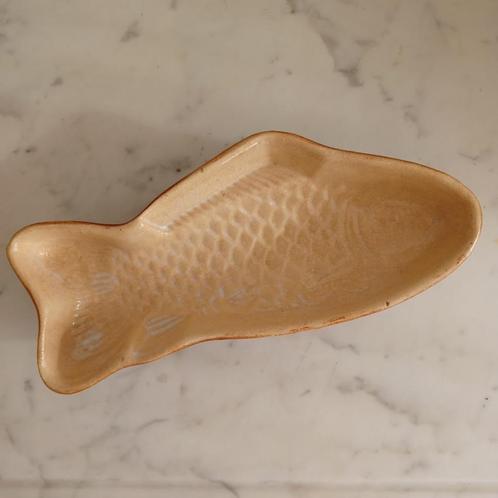 Vintage keramische puddingvorm - vis., Antiek en Kunst, Antiek | Keramiek en Aardewerk, Ophalen of Verzenden