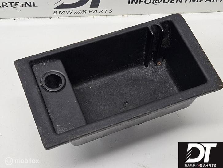 Asbak achter BMW 3-serie Coupé E46 ('99-'06) 51168225529, Auto-onderdelen, Interieur en Bekleding, BMW, Gebruikt, Ophalen of Verzenden