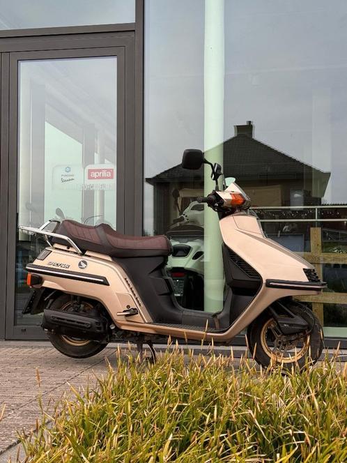 UNIEKE KLASSIEKER! Honda Spacy 250, Motoren, Motoren | Honda, Bedrijf, Scooter, Ophalen