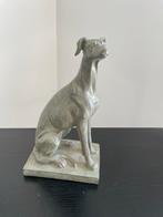 Beeld windhond 25 cm hoog, Antiek en Kunst, Ophalen