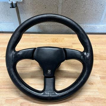 Stuur abarth in gebruikte toestand. beschikbaar voor biedingen