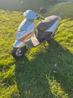Honda lead 100cc, Motos, 1 cylindre, Scooter, Particulier, 110 cm³