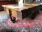 Unieke salontafel, industrieel, Huis en Inrichting, Ophalen, Gebruikt