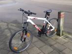 Scott mountainbike spanning 26 p 24 vit zeer goede nieuwstaa, Fietsen en Brommers, Fietsen | Mountainbikes en ATB, Hardtail, Ophalen