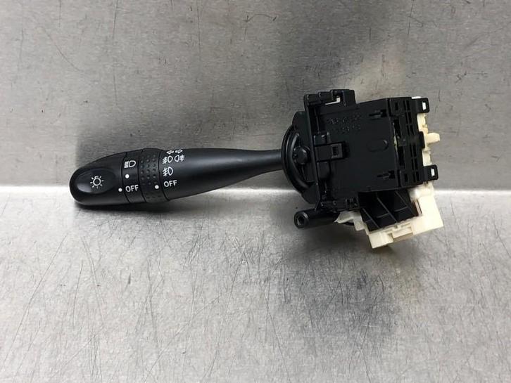 LICHTSCHAKELAAR Toyota Corolla (E12) (11-2001/03-2007), Auto-onderdelen, Dashboard en Schakelaars, Toyota, Gebruikt