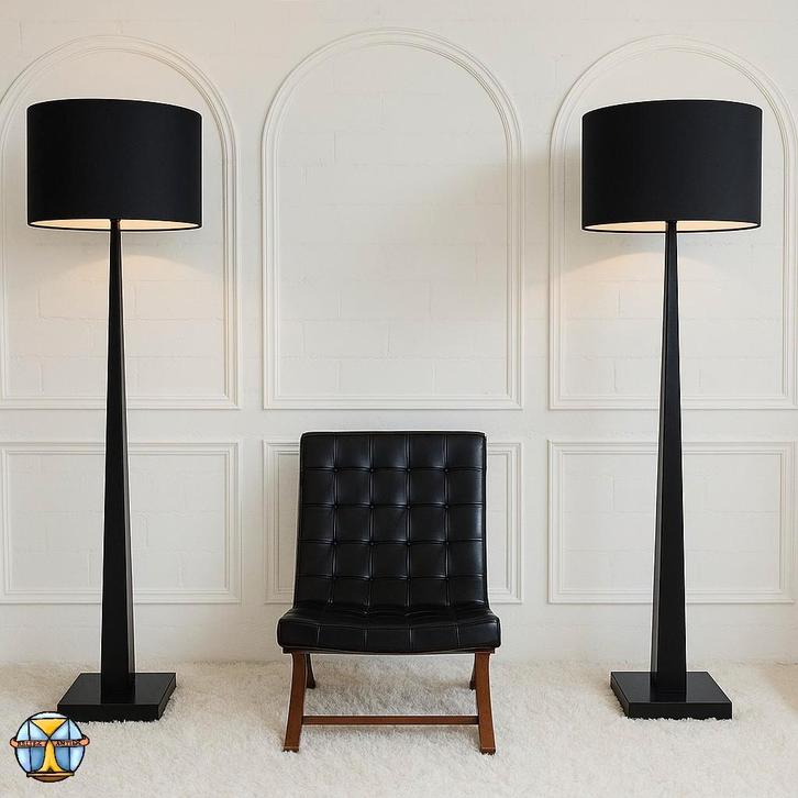 Elegante zwarte vloerlampen set / simpele staande lampen, Huis en Inrichting, Lampen | Vloerlampen, Zo goed als nieuw, Ophalen of Verzenden