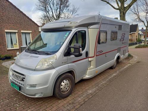 Hymer T654 SL. 3.0 160 PK. Bouwjaar 20011.  Km 62900 km., Caravans en Kamperen, Mobilhomes, Particulier, Half-integraal, tot en met 4