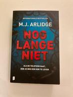 Boek: Nog lange niet, Enlèvement ou Envoi, Comme neuf, M.J. Arlidge