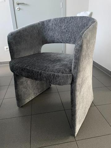 Chaise de salle à manger design 4 pièces, Gris, Design, Comme neuf, Enlèvement