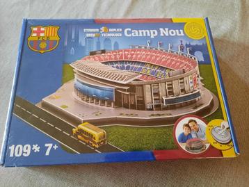 Stadion FC Barcelona in karton beschikbaar voor biedingen