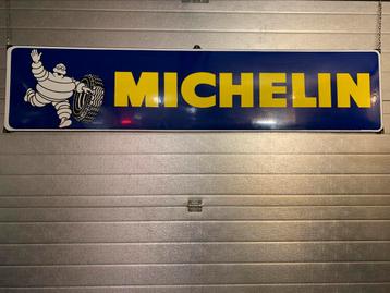 Emaille reclamebord MICHELIN uit 1966 beschikbaar voor biedingen