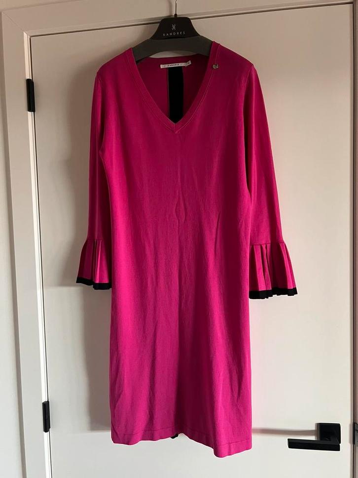 Xandres/ jurk/fuchsia/ maat S (36/38)/ €29, Kleding | Dames, Jurken, Zo goed als nieuw, Maat 36 (S), Ophalen of Verzenden