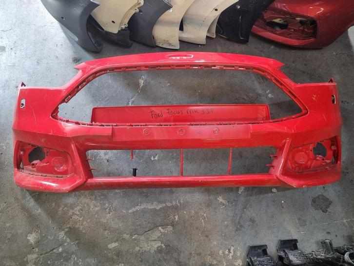 VoorBumper Ford Focus MK3 Facelift ST Line, Auto-onderdelen, Carrosserie, Bumper, Ford, Voor, Gebruikt, Ophalen of Verzenden