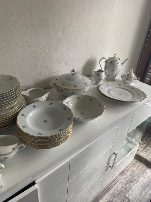 Oud Porseleinen servies Tjechoslowakije, Antiek en Kunst, Antiek | Servies compleet, Ophalen