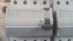 Verliesstroomschakelaars + zekering vynckier, Bricolage & Construction, Enlèvement ou Envoi, Neuf, Autres types