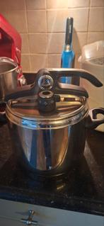 Snelkookpan Lagostina 7L nieuw!, Huis en Inrichting, Ophalen