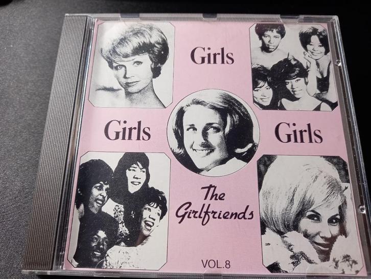 Girls Girls Girls Volume 8 Popcorn oldies Cd = Mint, Cd's en Dvd's, Cd's | Pop, Zo goed als nieuw, 1960 tot 1980, Ophalen of Verzenden