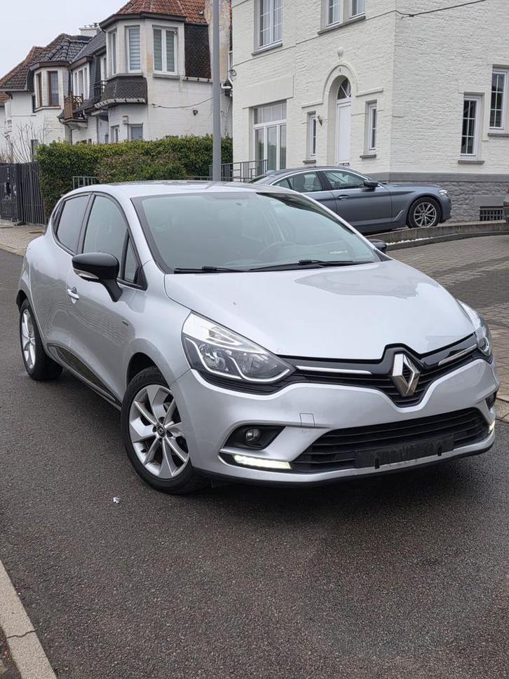 Renault clio essence 2017 Limited edition, Autos, Renault, Particulier, Clio, Bluetooth, Essence, Enlèvement