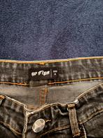 Van alles een beetje kledij, Enlèvement, Comme neuf