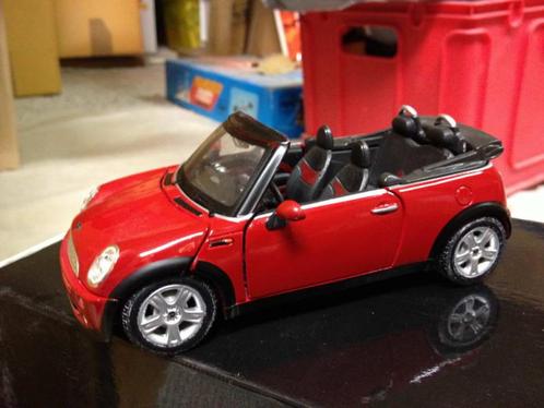 Mini miniaturen 1:24, Hobby en Vrije tijd, Modelauto's | 1:24, Nieuw, Auto, Ophalen of Verzenden