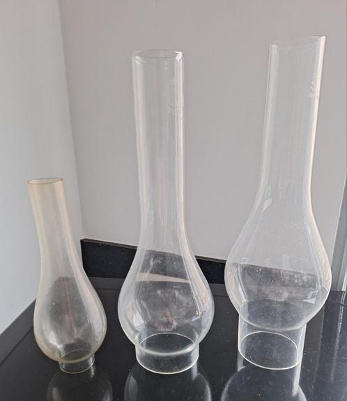 vintage glazen petroleumkappen, Antiek en Kunst, Antiek | Glaswerk en Kristal, Ophalen of Verzenden