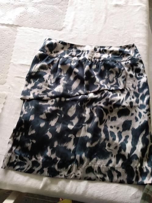 Rok Xandres Maat 40, Kleding | Dames, Rokken, Zo goed als nieuw, Maat 38/40 (M), Blauw, Knielengte, Ophalen of Verzenden