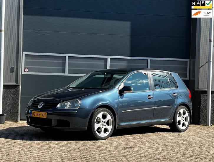 Volkswagen Golf 1.6 FSI Comfortline bj.2004 Airco|5 Drs|Trek, Auto's, Volkswagen, Golf, Airbags, Airconditioning, Boordcomputer