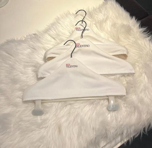 Set van 3 kledinghangers, modehuis Valentino, Kleding | Dames, Kledinghangers, Zo goed als nieuw, Ophalen of Verzenden