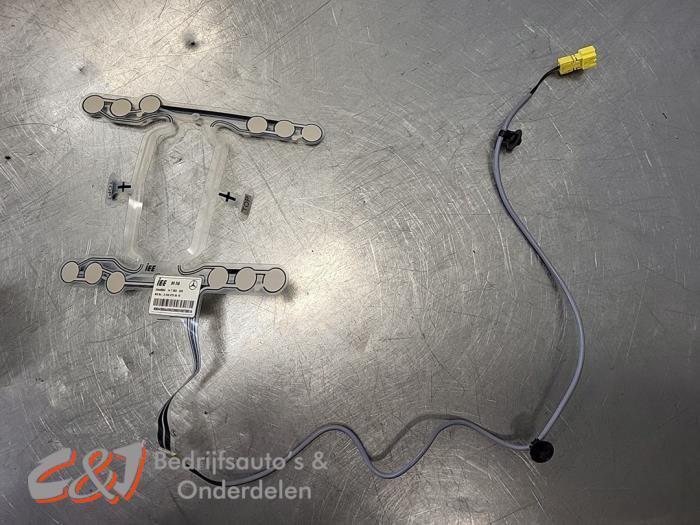Stoelverwarmings module van een Mercedes Vito, Auto-onderdelen, Interieur en Bekleding, Mercedes-Benz, Gebruikt, 3 maanden garantie