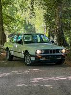 BMW 320i E30 1985, Auto's, BMW, Elektrische buitenspiegels, Wit, 95 kW, 5 zetels