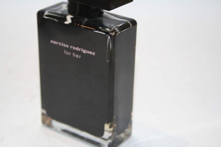 Narciso Rodriguez for Her rest 40 van 50 ml EdT 100% origine, Handtassen en Accessoires, Uiterlijk | Parfum, Gebruikt, Verzenden