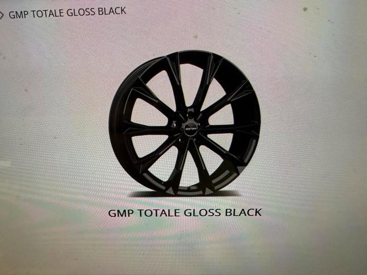 Kit jantes larges Lamborghini Urus 23+Winter Pirelli, Autos : Pièces & Accessoires, Pneus & Jantes, Jante(s), Pneus hiver, Autres dimensions