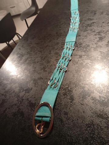 Riem voor dames  beschikbaar voor biedingen