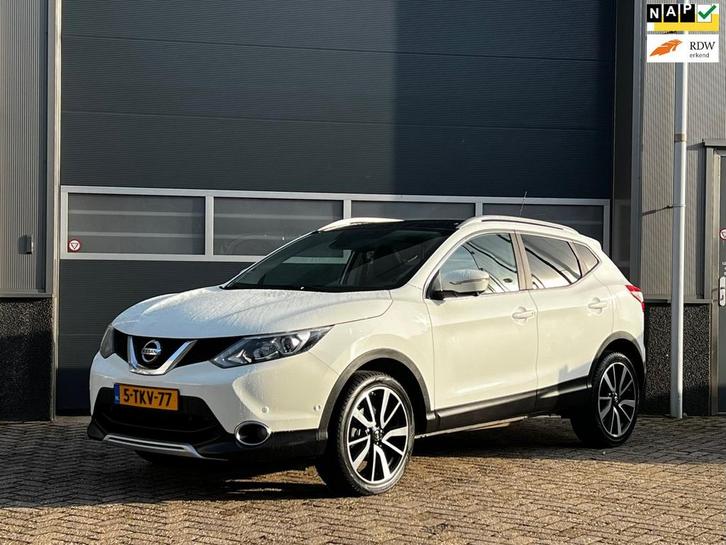 Nissan Qashqai 1.5 dCi Tekna bj.2014 360Cam|Pano|Navi|Nap., Auto's, Nissan, Qashqai, ABS, Airbags, Bluetooth, Climate control