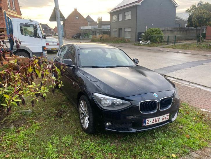 BMW 114i, Auto's, BMW, Particulier, 1 Reeks, ABS, Airbags, Airconditioning, Bluetooth, Boordcomputer, Centrale vergrendeling, Electronic Stability Program (ESP)
