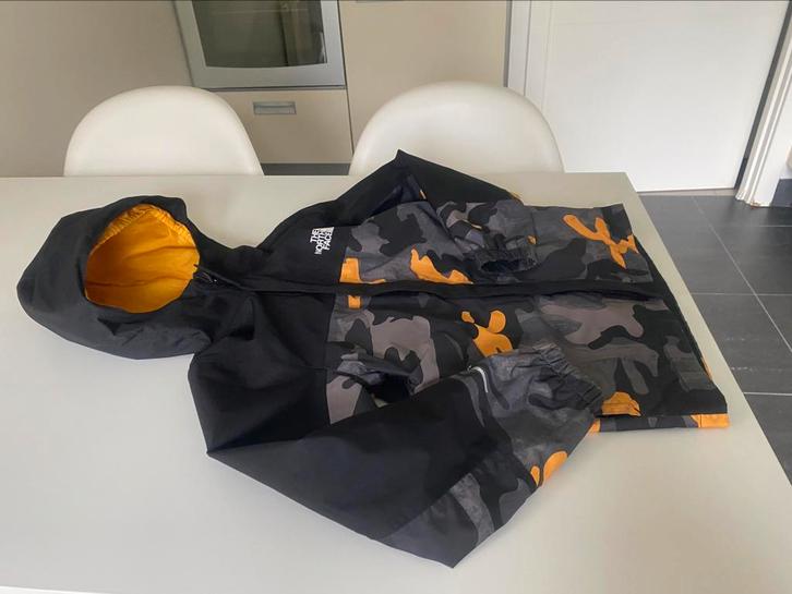 The North Face Printed Antora Rain Jacket Boy, Enfants & Bébés, Vêtements enfant | Taille 128, Manteau, Enlèvement ou Envoi