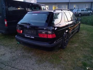 Saab 95 .staion en coupe in onderdelen 