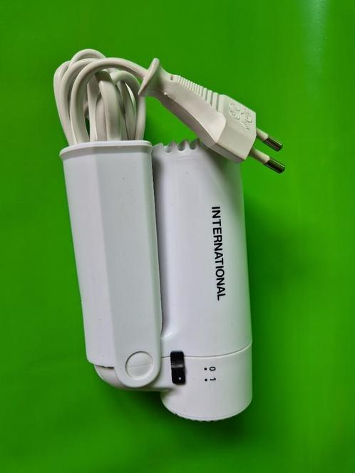 Reishaardroger, Elektronische apparatuur, Persoonlijke Verzorgingsapparatuur, Zo goed als nieuw, Haarverzorging, Ophalen of Verzenden