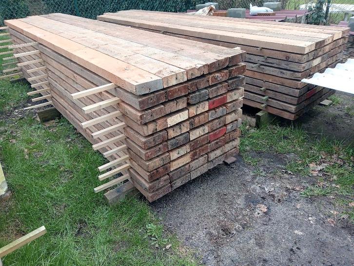 balken 17,5cm op 6,3cm tussen de 430cm en de 350cm lang, Doe-het-zelf en Bouw, Hout en Planken, Gebruikt, Balk, Vuren, 300 cm of meer