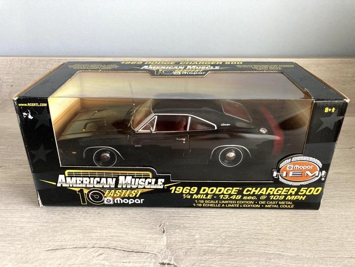 American Muscle Fastest Mopar '69 Dodge Charger 500, Hobby en Vrije tijd, Modelauto's | 1:18, Zo goed als nieuw, Auto, ERTL, Ophalen of Verzenden