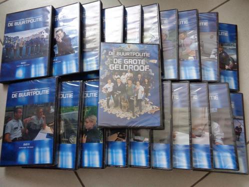 DVD 1 tot en met 40 + Film De buurtpolitie, CD & DVD, DVD | TV & Séries télévisées, Neuf, dans son emballage, Action et Aventure